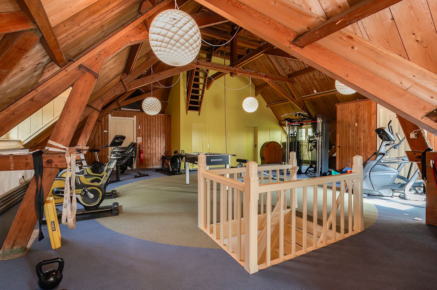 Foto 34 van Van Dam van Isseltweg 2