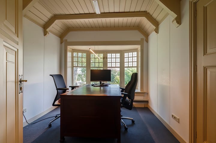 Foto 38 van Van Dam van Isseltweg 2