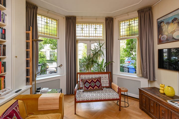 Foto 6 van Julianastraat 11