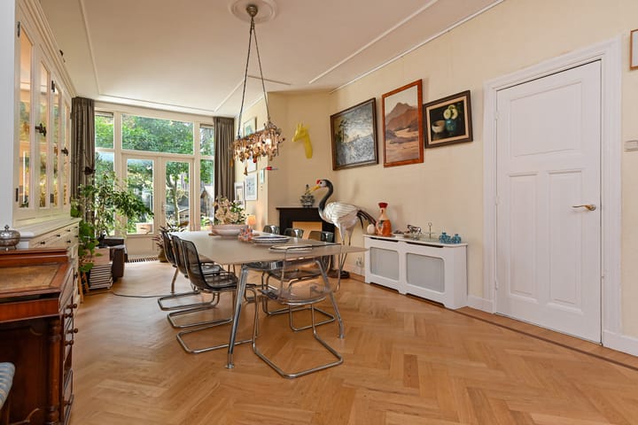 Foto 9 van Julianastraat 11