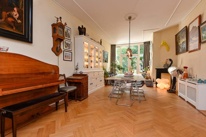 Foto 10 van Julianastraat 11