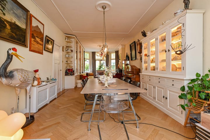 Foto 12 van Julianastraat 11