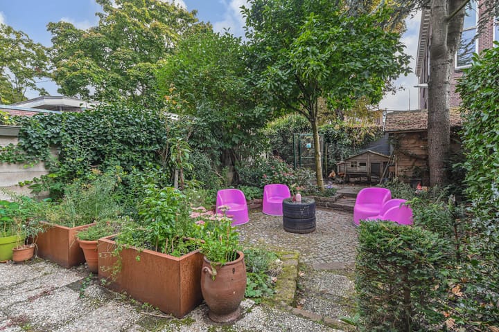 Foto 15 van Julianastraat 11