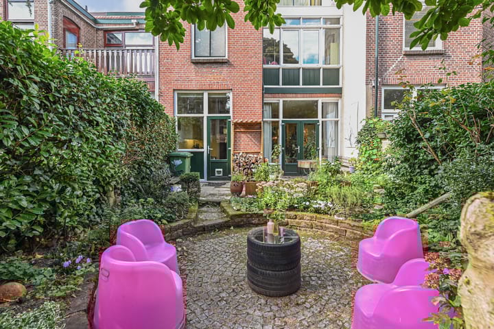 Foto 19 van Julianastraat 11