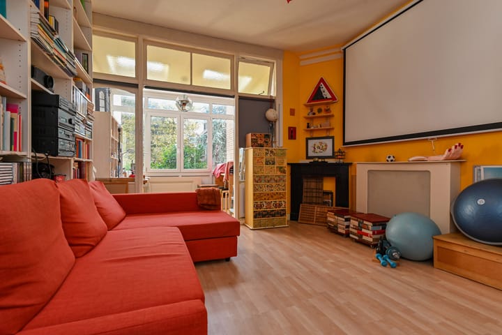 Foto 33 van Julianastraat 11