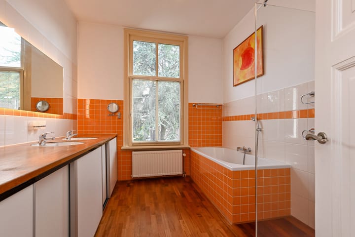 Foto 36 van Julianastraat 11