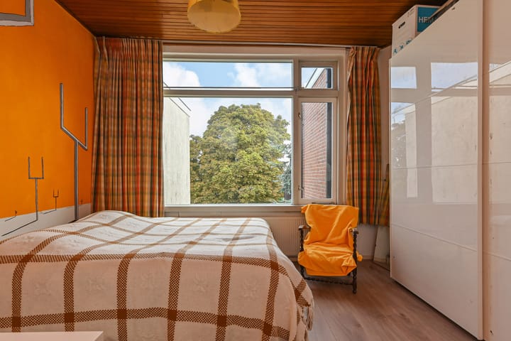 Foto 46 van Julianastraat 11