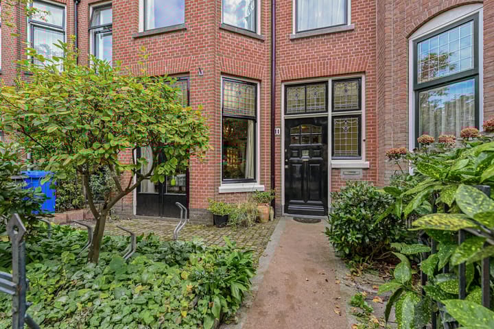 Foto 63 van Julianastraat 11