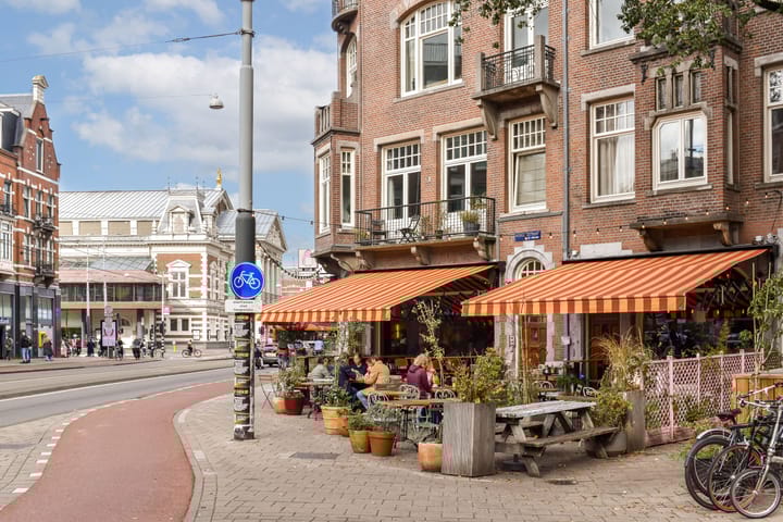 Photo 32 of Frans van Mierisstraat 56-H