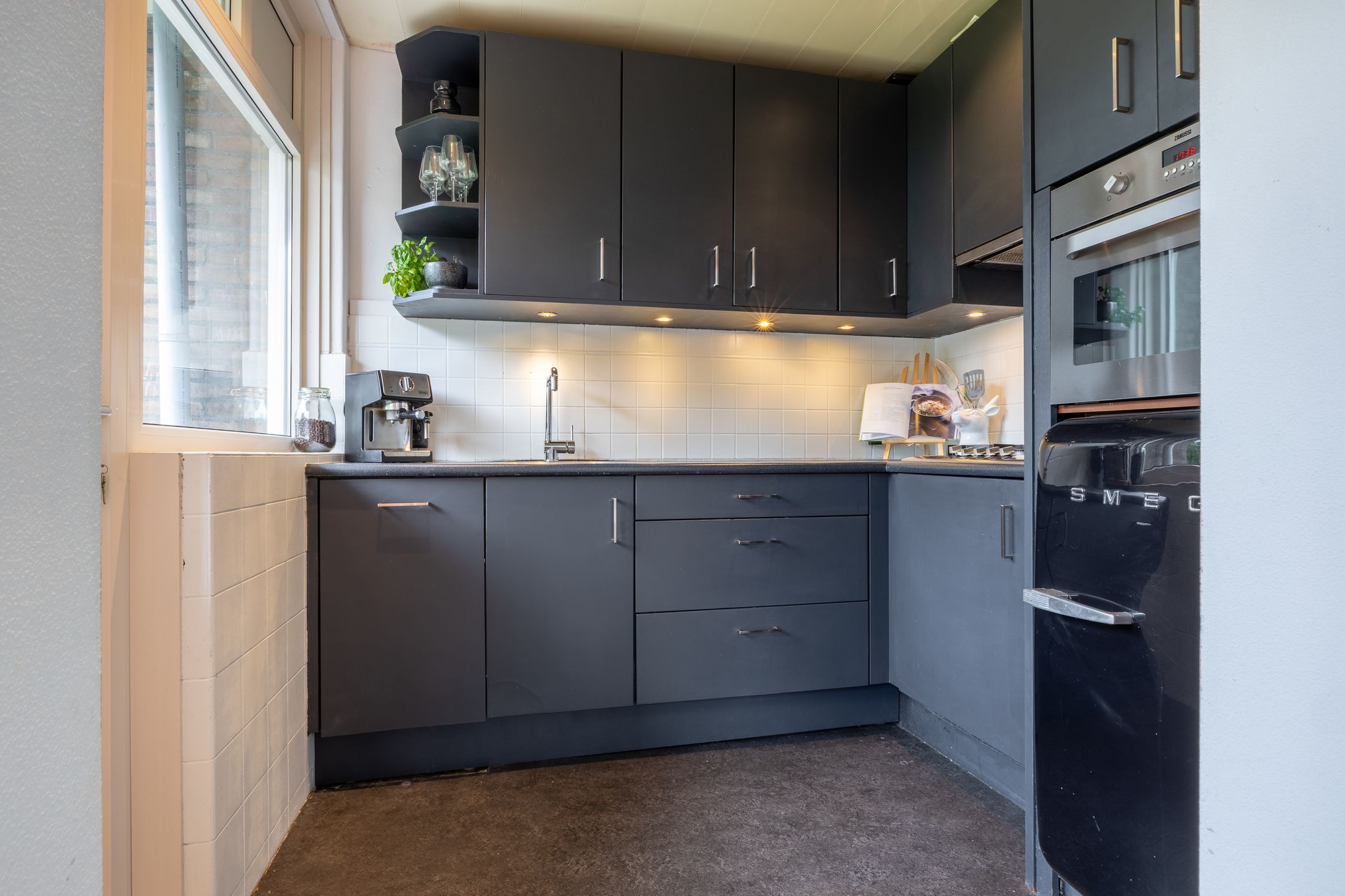 Foto 12 van Zwaanstraat 9