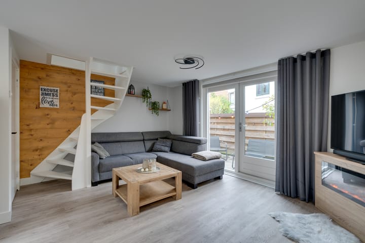 Foto 2 van Meerzijde 11