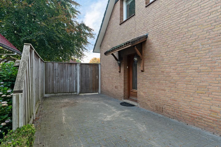 Foto 2 van Kerkhofweg 168