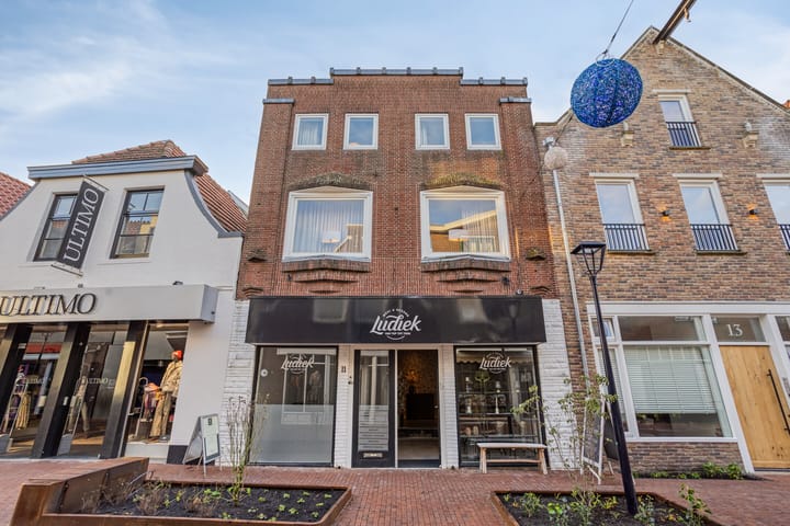 Deurningerstraat 11, Oldenzaal