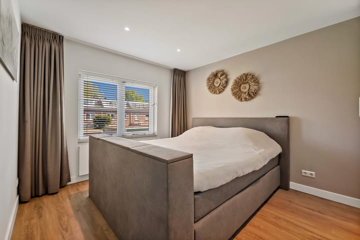 Foto 21 van Nieuwveenstraat 27