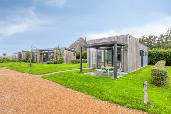 Foto 2 van Zuideruitweg 68-025