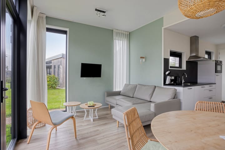 Foto 3 van Zuideruitweg 68-025