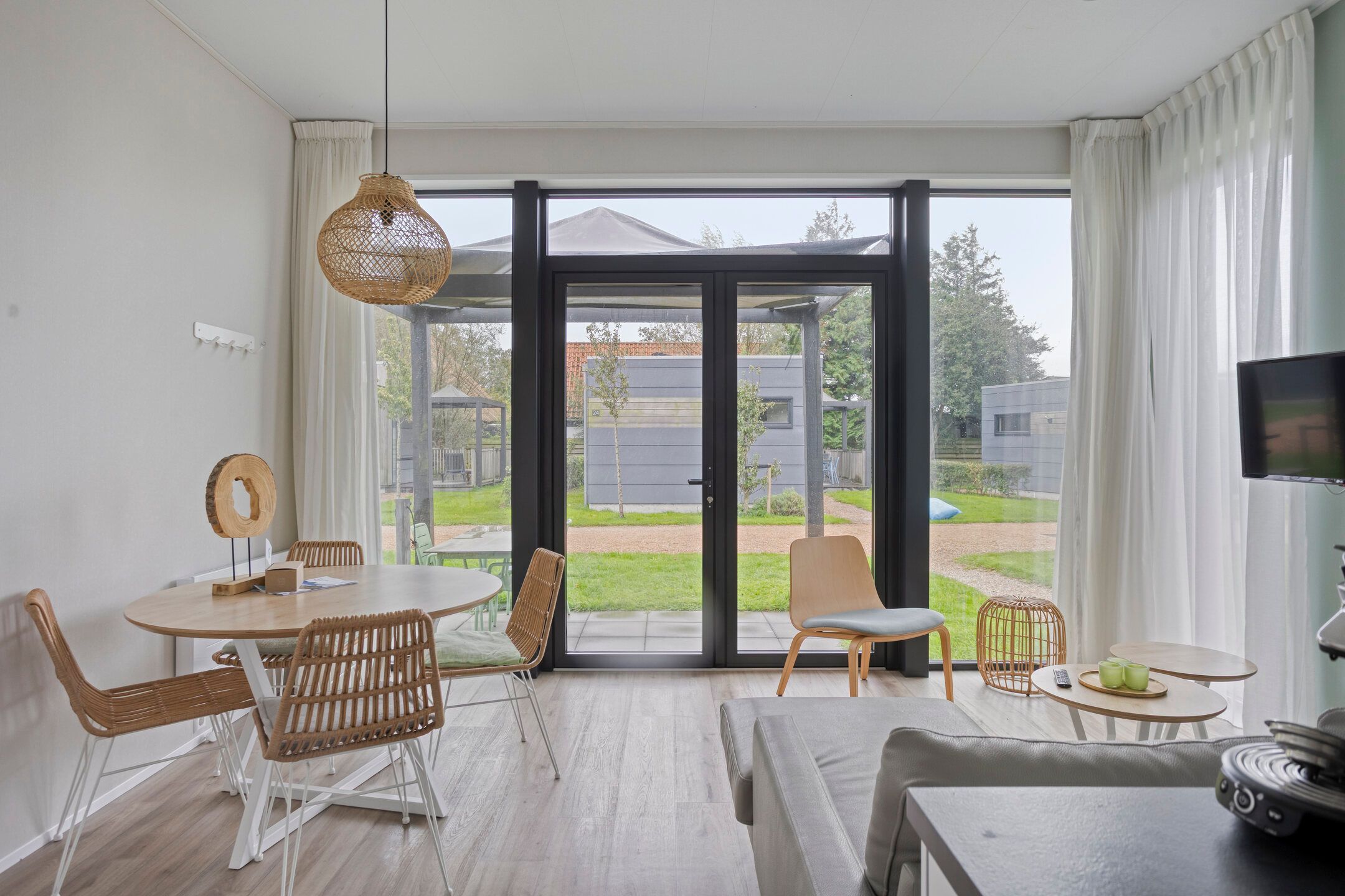 2-bedroom freehold villa in Wijdenes — photo 4 of 5