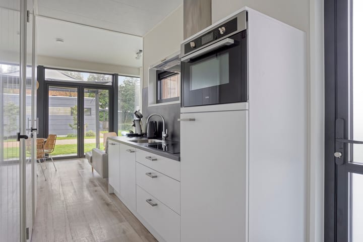 Foto 9 van Zuideruitweg 68-025