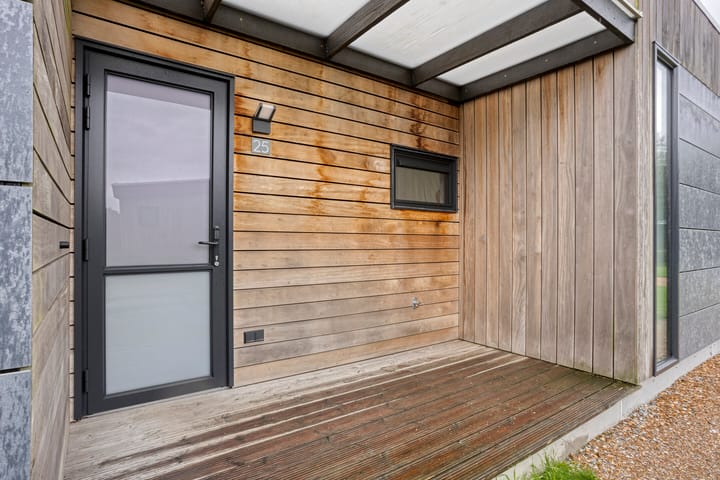 Foto 19 van Zuideruitweg 68-025