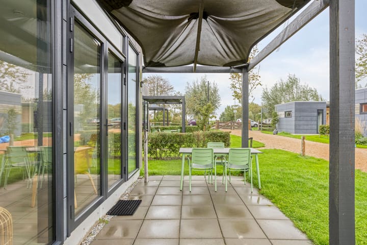 Foto 23 van Zuideruitweg 68-025