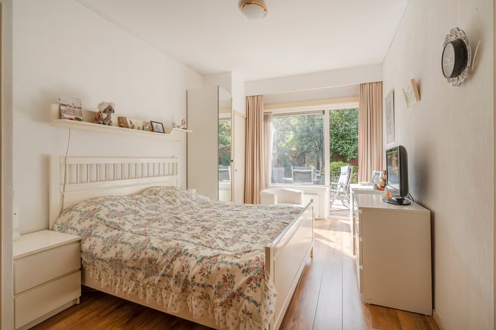 Foto 19 van Van Bleiswijkstraat 106