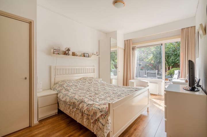 Foto 20 van Van Bleiswijkstraat 106