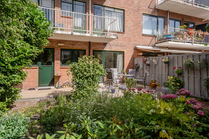 Foto 30 van Van Bleiswijkstraat 106