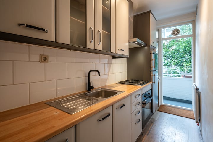 Foto 10 van Vrolikstraat 275-1