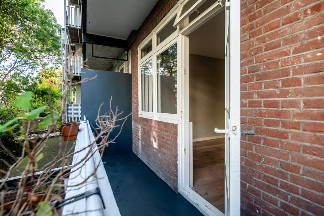 Photo 17 of Vrolikstraat 275-1