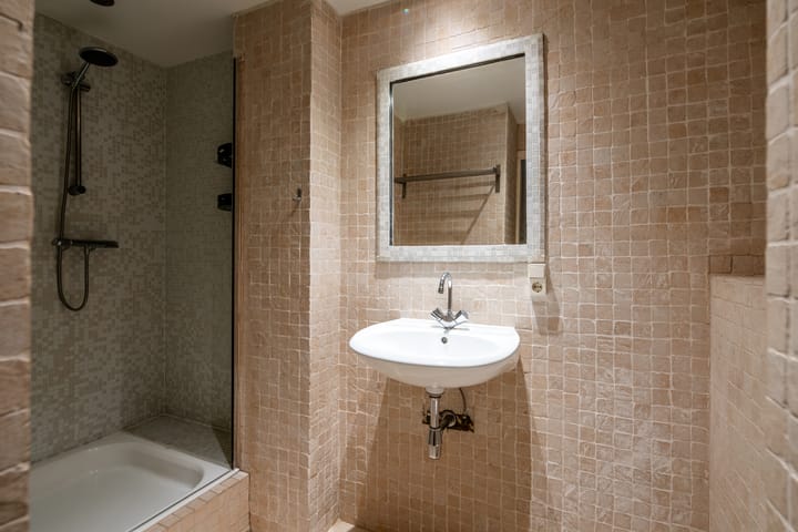 Foto 26 van Vrolikstraat 275-1