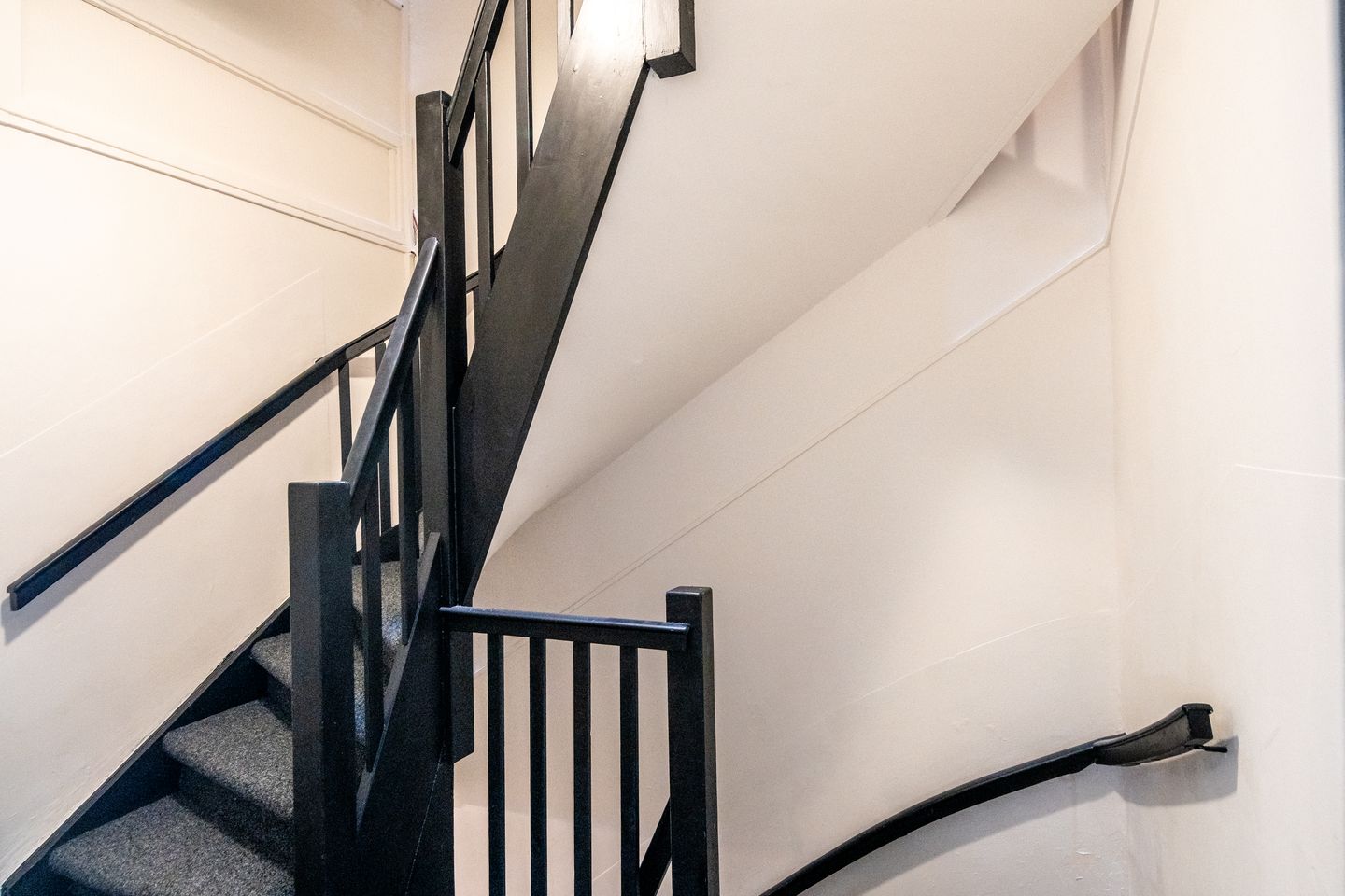 Photo 29 of Vrolikstraat 275-1