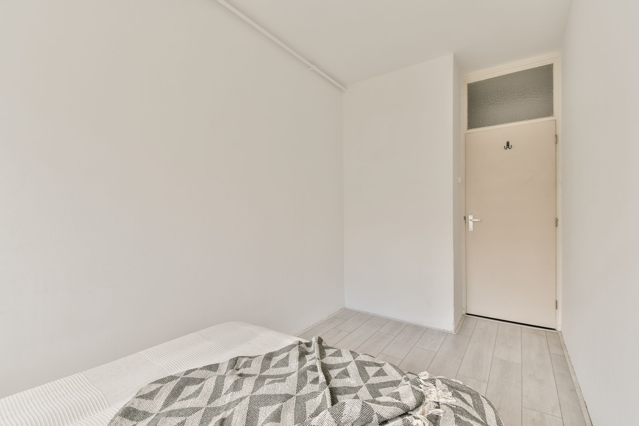 Photo 15 of Jacques Oppenheimstraat 20-H