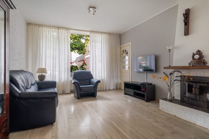 Foto 10 van Voorstraat 61