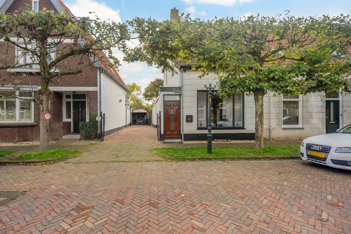 Foto 40 van Voorstraat 61