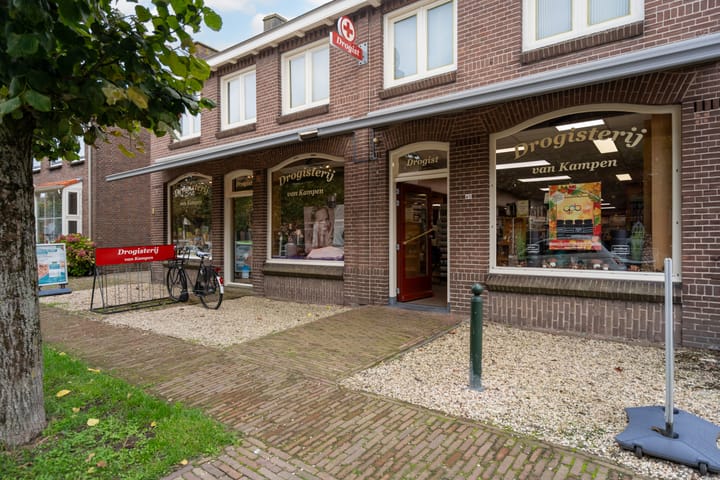 Foto 45 van Voorstraat 61