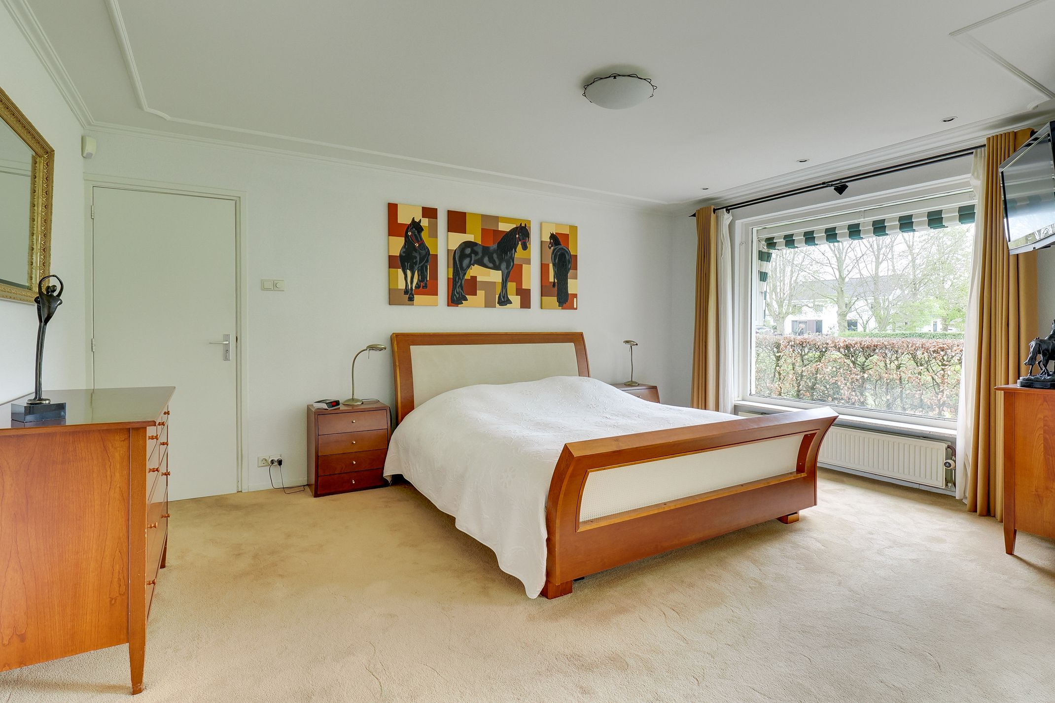 Foto 18 van Voordorpsedijk 67 woonhuis