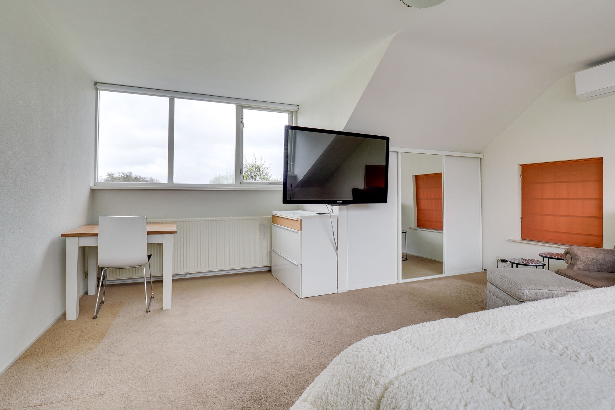 Foto 36 van Voordorpsedijk 67 woonhuis