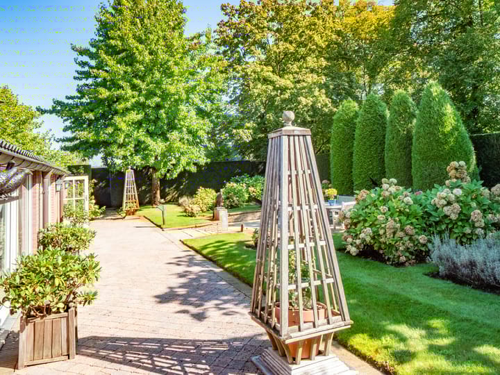 Photo 35 of Voordorpsedijk 67 woonhuis