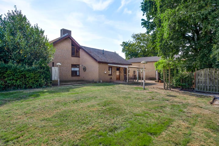 Photo 4 of Liesjeshoek 32