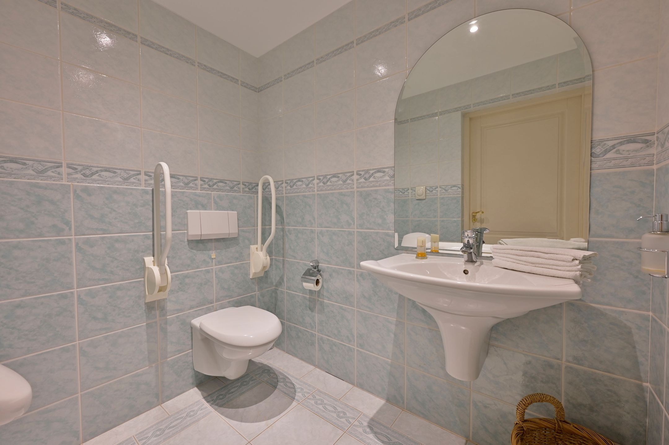 Foto 27 van Burgemeester Padmosweg 100