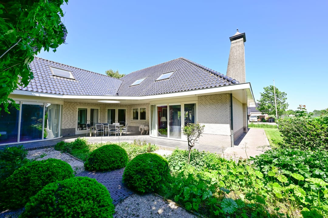 Foto 41 van Burgemeester Padmosweg 100