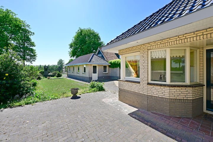 Photo 49 of Burgemeester Padmosweg 100