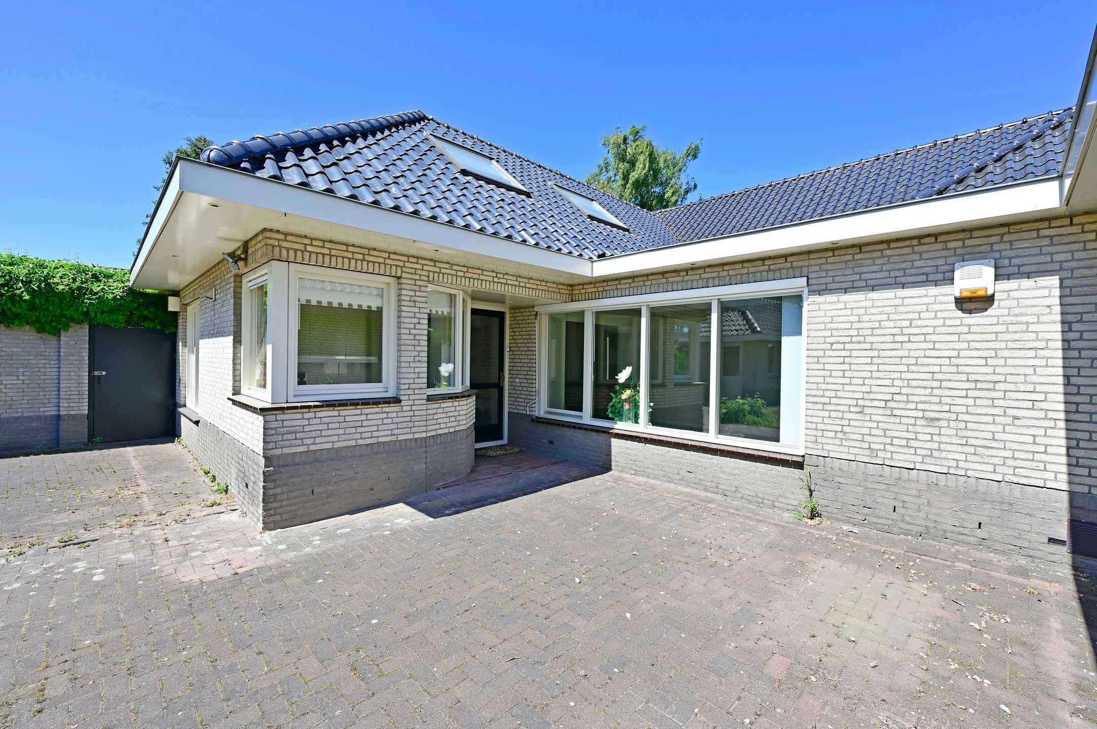 Foto 48 van Burgemeester Padmosweg 100