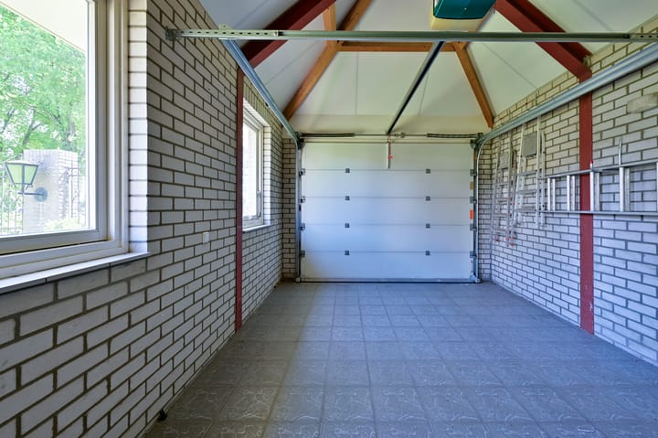 Photo 58 of Burgemeester Padmosweg 100