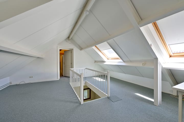 Photo 72 of Burgemeester Padmosweg 100