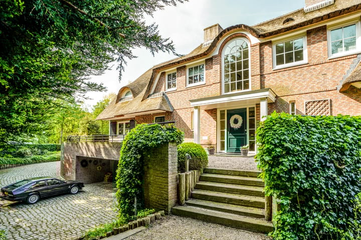 Van Bergenlaan 1-A main image