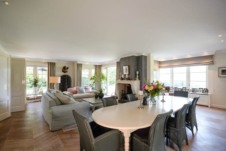 Photo 6 of Van Bergenlaan 1-A