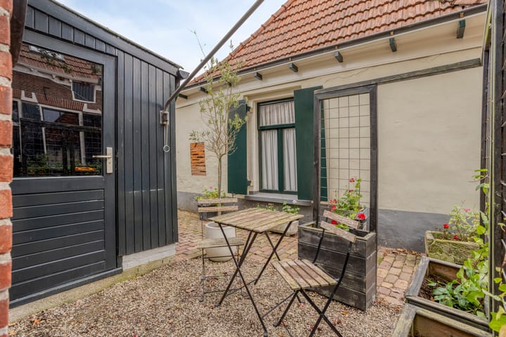 Foto 4 van Hozenstraat 1