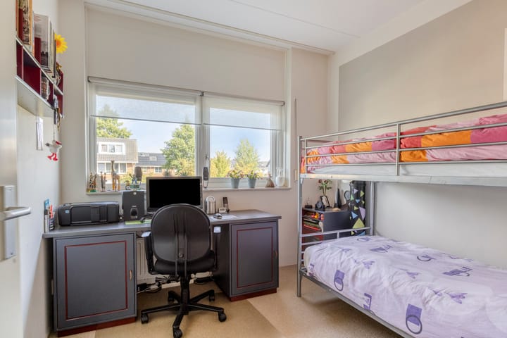 Foto 24 van MacBridestraat 25