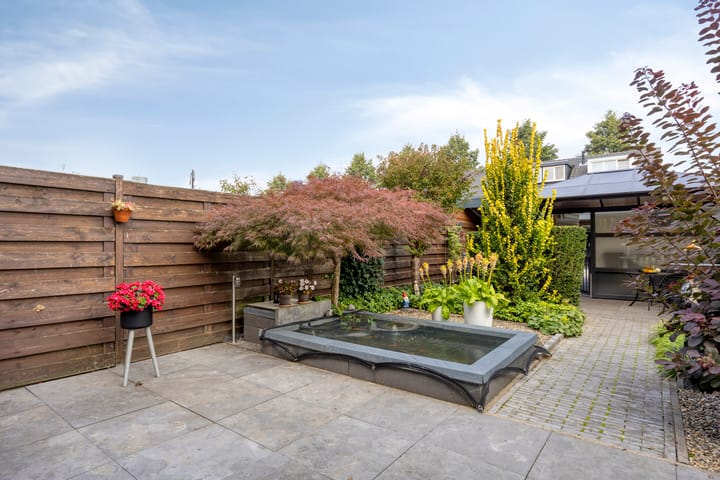 Foto 38 van MacBridestraat 25